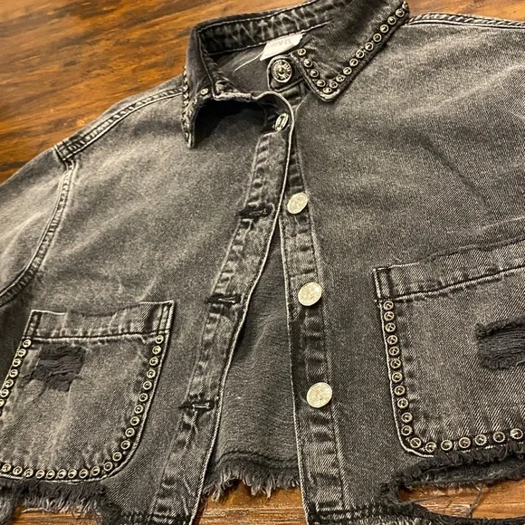 Zara Distressed Cropped Black Denim Jacket Girls Size 11-12 - Picture 6 of 10